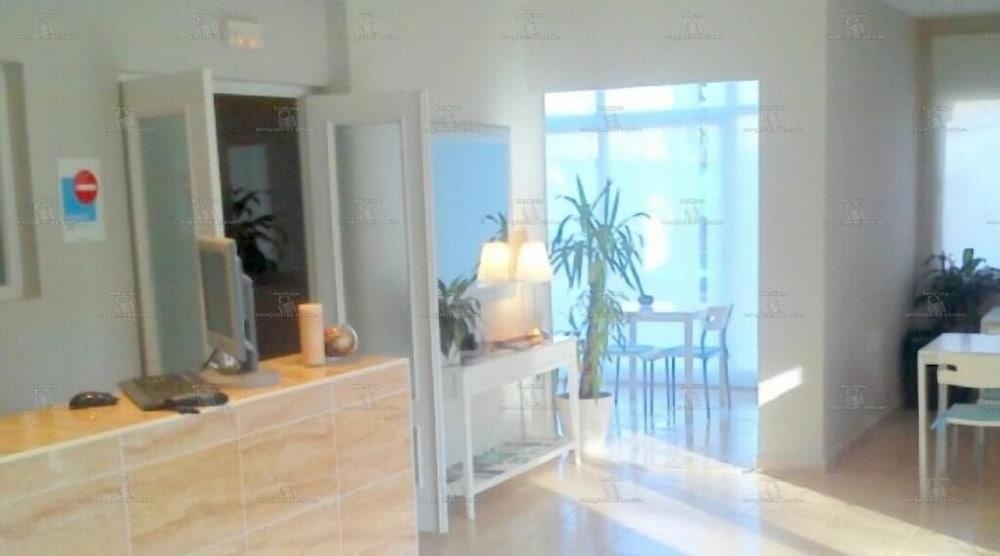 Hostal Aravaca Garden Мадрид Екстериор снимка